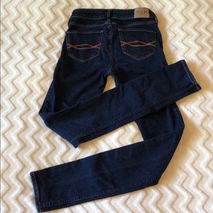 SALE ⭐️ Abercrombie skinny jeans